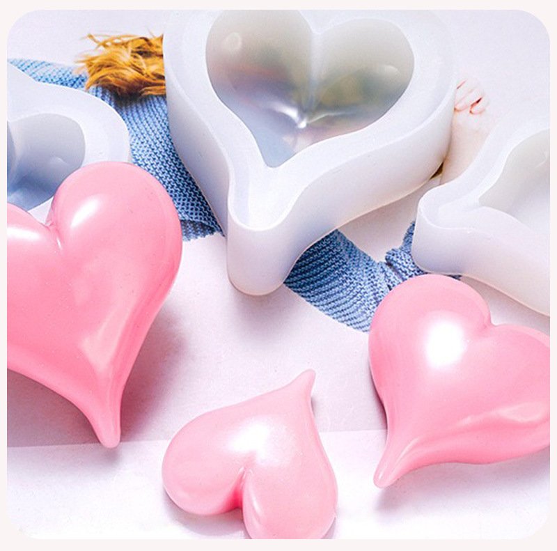 The Art of Love: Crafting Modern Minimalist Masterpieces with OCHCHO Heart Silicone Molds
