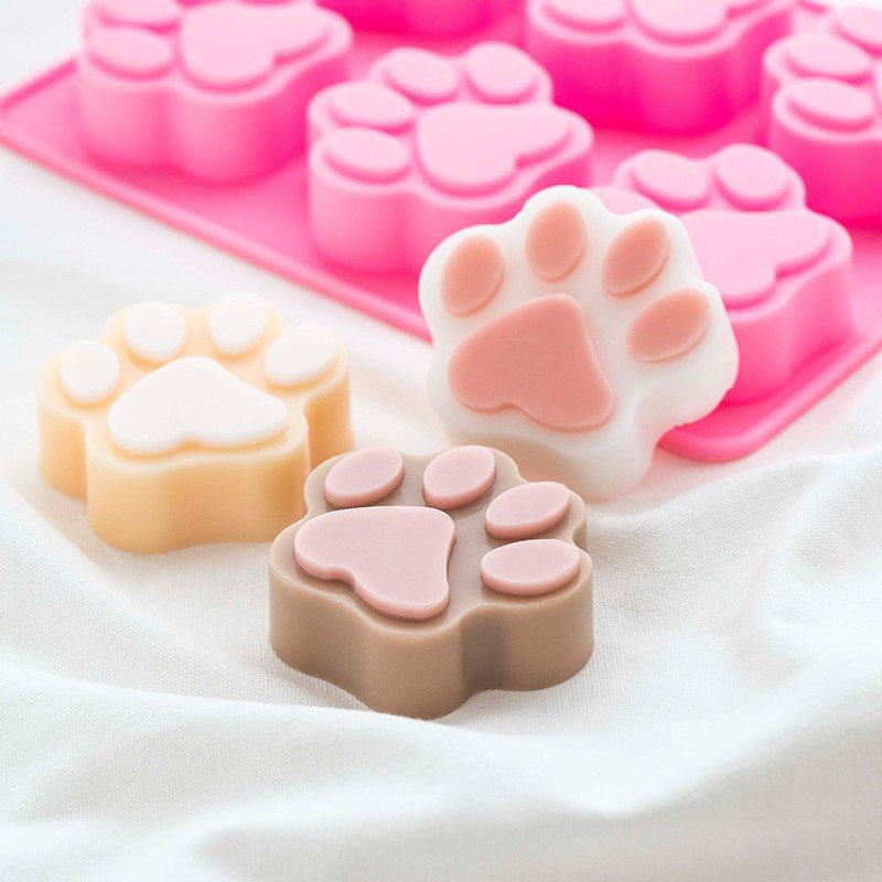 Bloom in Your Kitchen: Crafting Edible Art with OCHCHO 9-Cavity Flower & Animal Silicone Molds